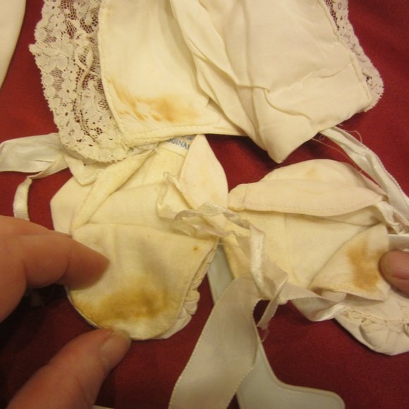 VTG FAIRY QUEEN ORIGINAL CHRISTENING LAYETTE, HANDMADE & EMBROIDERED, LOTS OF LA - Picture 7 of 16
